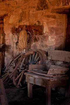 © 2010 Arlene Dedrick.  All Rights Reserved.  Barefoot Contessa Photo Adventures' Canyon de Chelly & Navajoland photo workshop